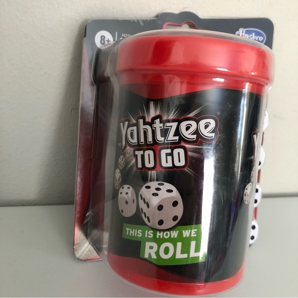Yahtzee to Go Travel Version Hasbro Gaming 2014 Brand New Sealed 2+ Players NIB - Picture 2 of 3